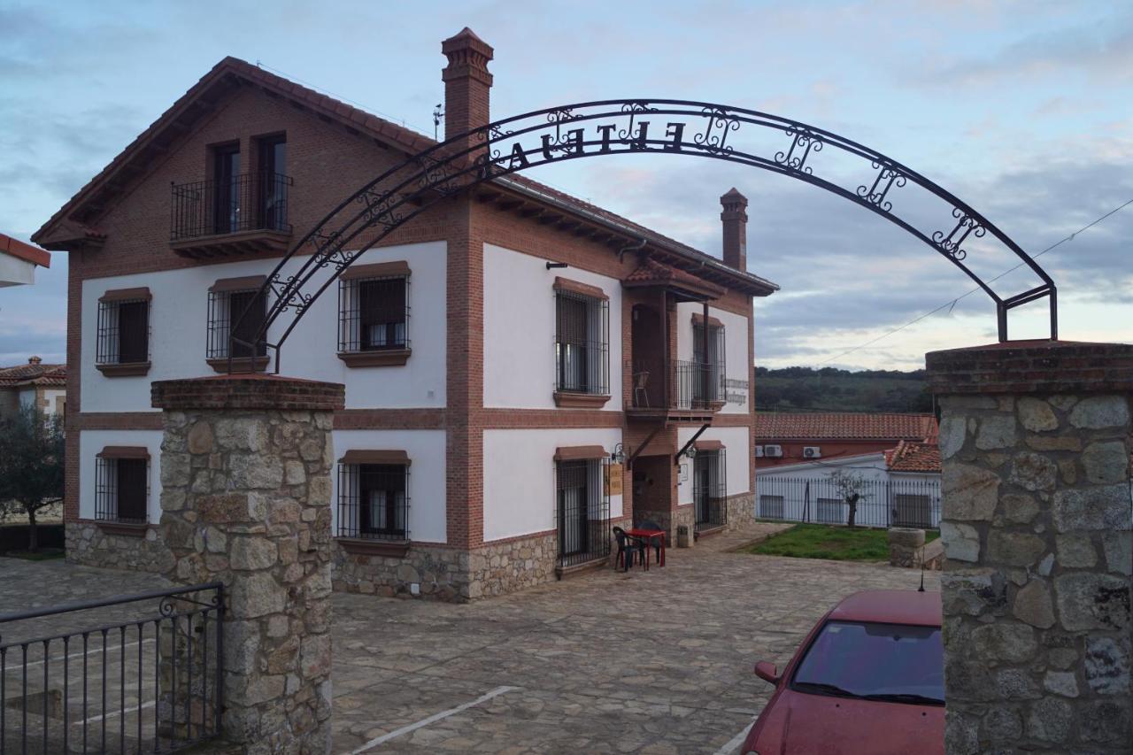 Apartamentos Rurales Monfraguee Torrejón el Rubio Eksteriør bilde
